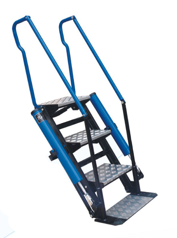 SA-4四步活動(dòng)梯(1) 200741618716719.jpg